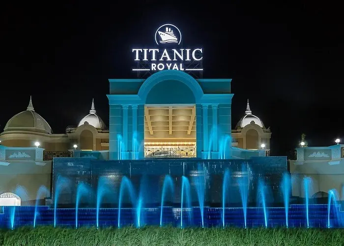 Titanic Royal-Families And Couples Only Hotel Hurghada